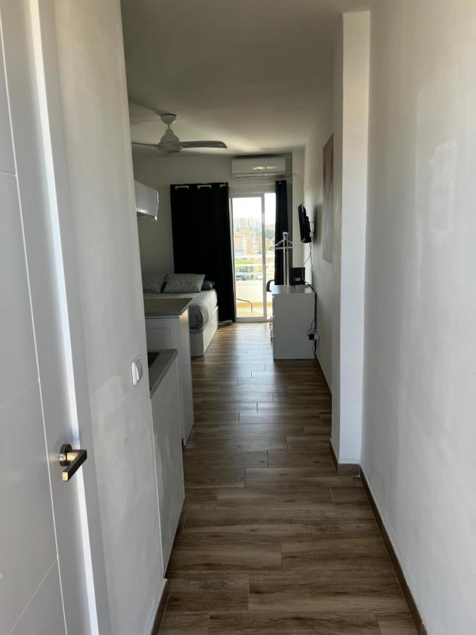 Lovely Apartment In Торемолинос Екстериор снимка